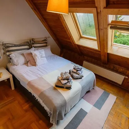 Family House With Free Parking In Quiet Area Casa de Férias